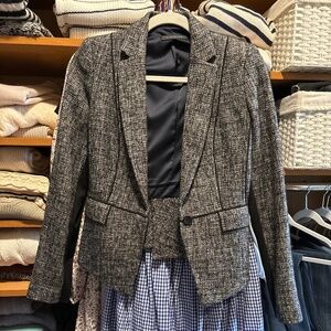Elie Tahari Blazer